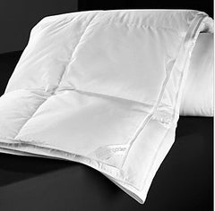 At Home "My Down Comforter" Level 1 King European White Goose Lightweight NEW Retails $400 Designer Outlet Sale